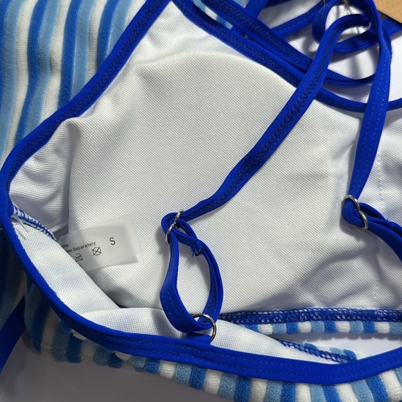 Jimmi Blue / White Striped Bikini Set Size Small Top and Bottom - Picture 5 of 5